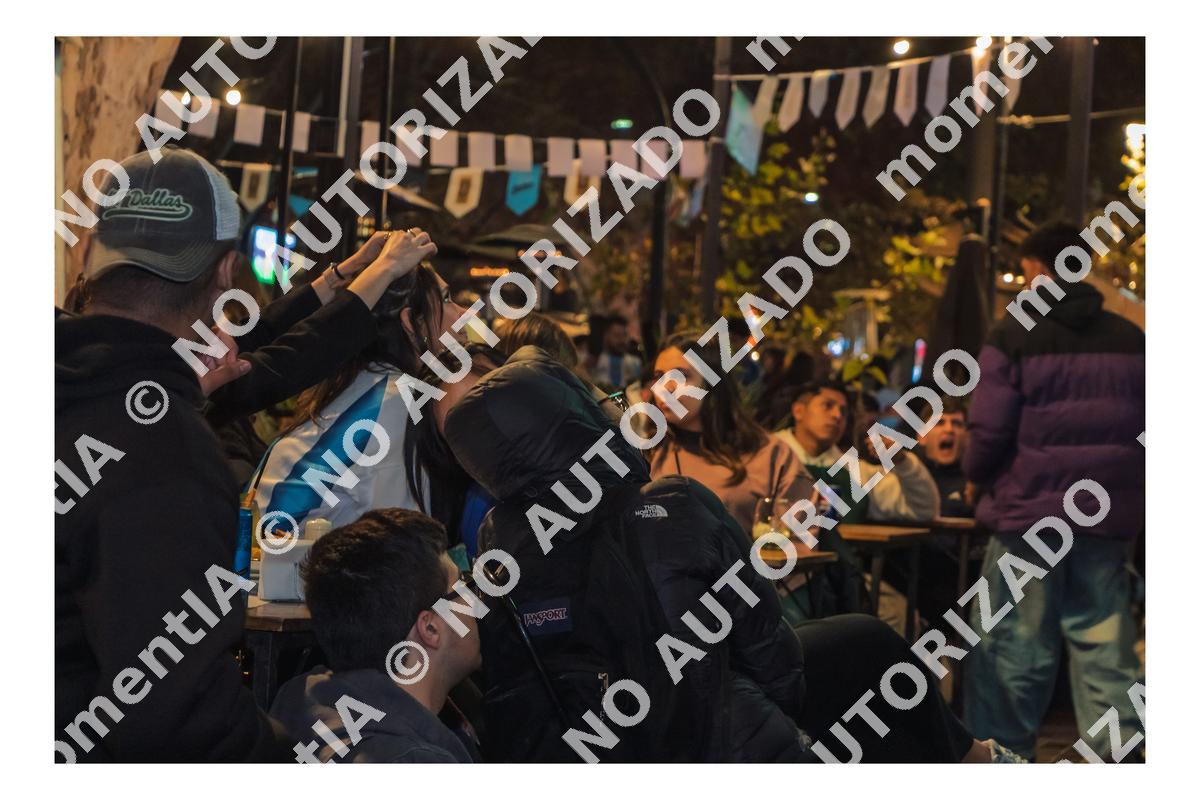 Event photo preview