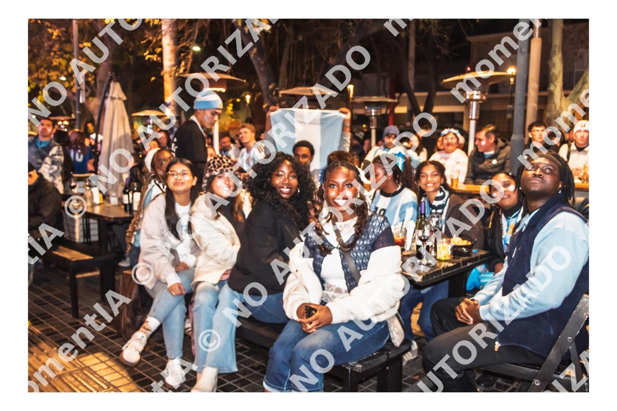 Event photo preview