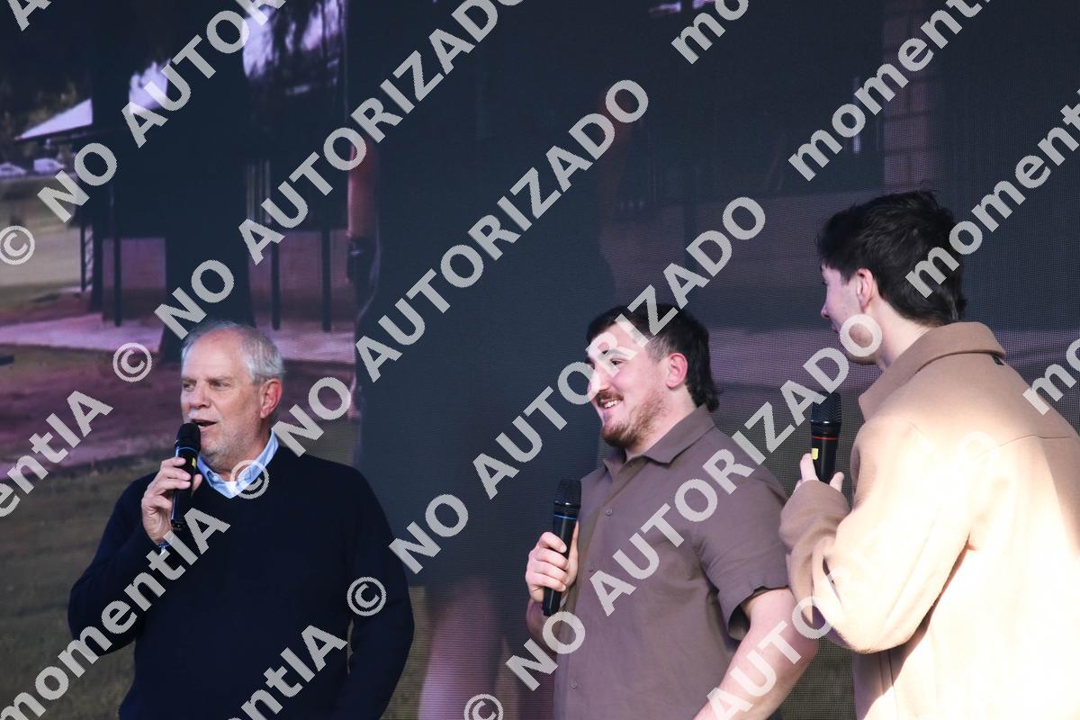 Event photo preview