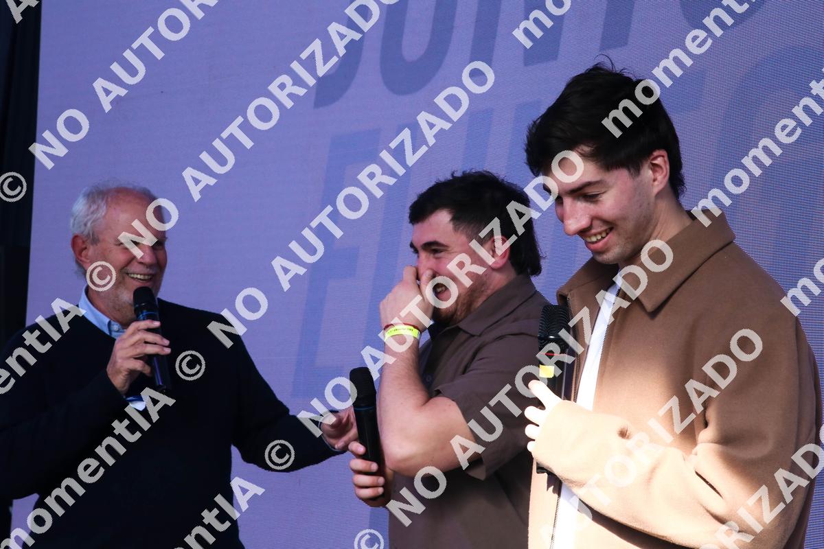 Event photo preview