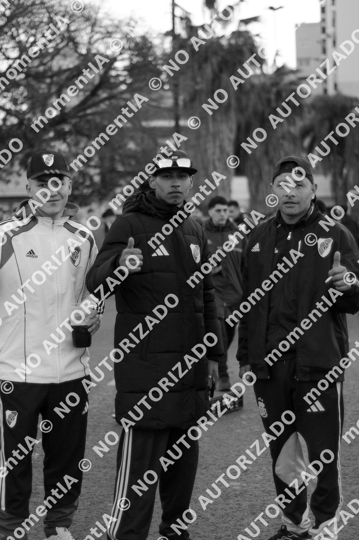 Event photo preview