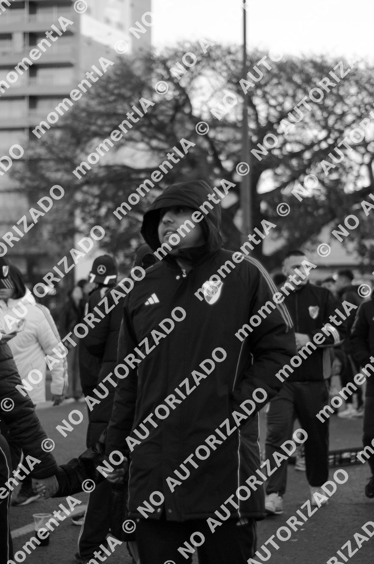 Event photo preview
