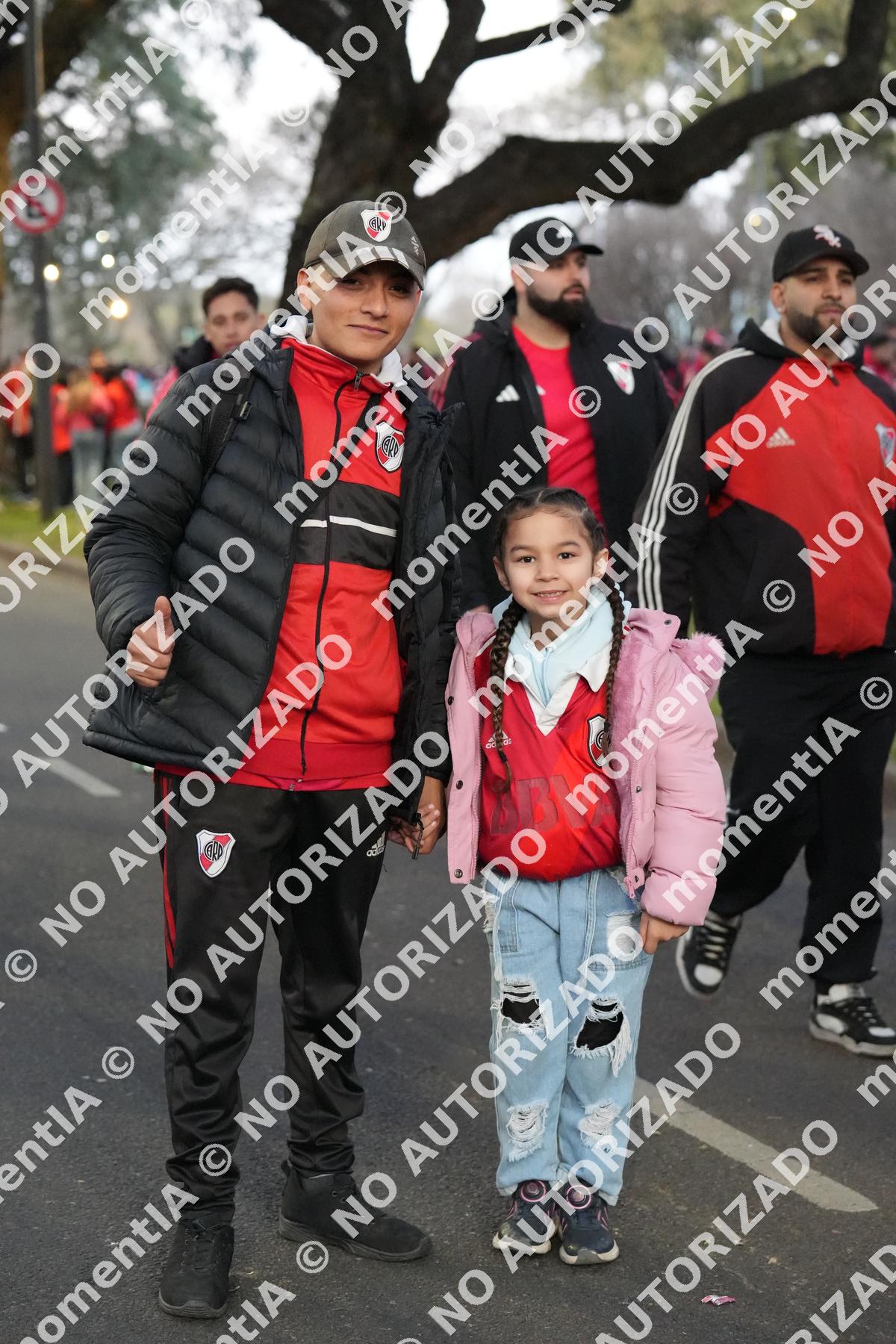 Event photo preview