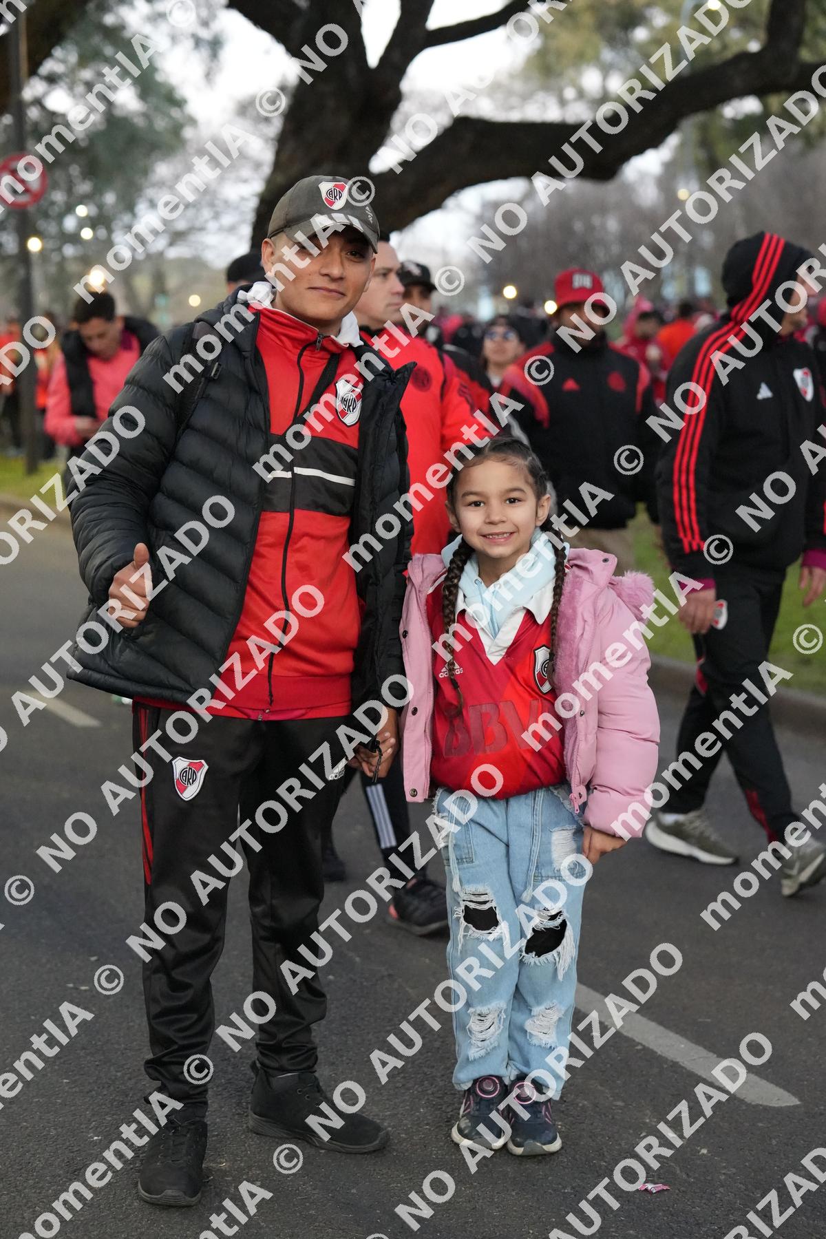 Event photo preview